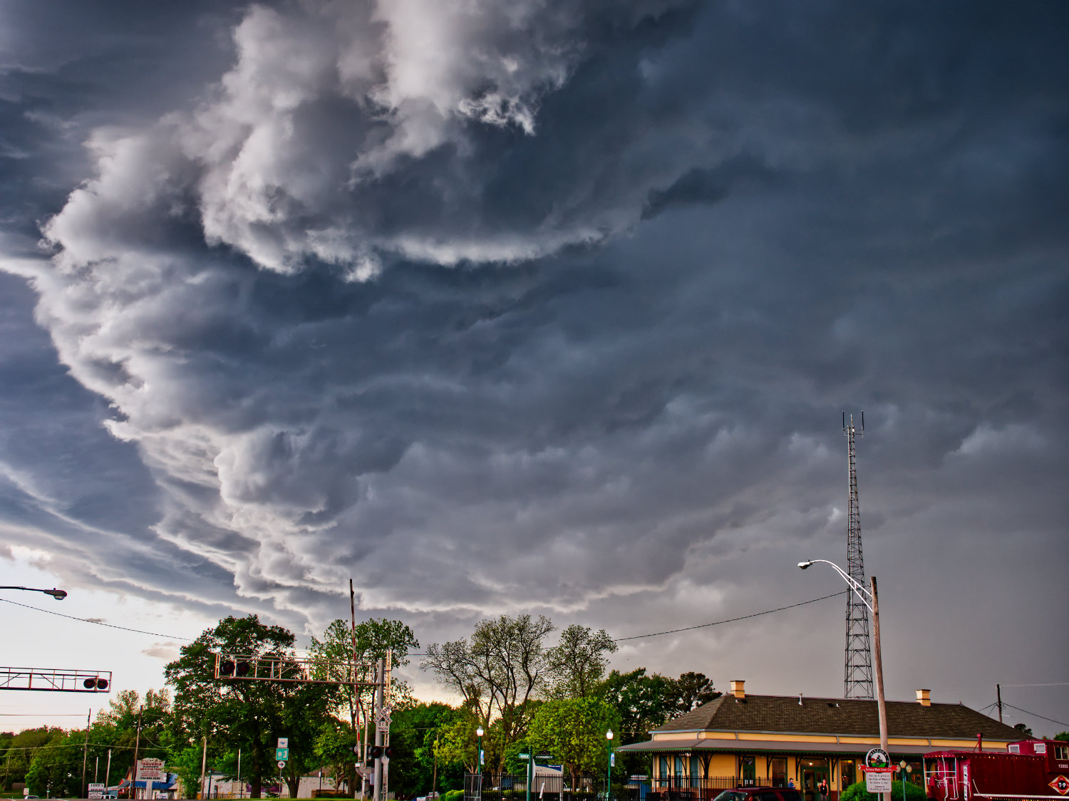 The clouds roll into Mineola just minutes before heavy winds caused damage across Wood County on Sunday evening.